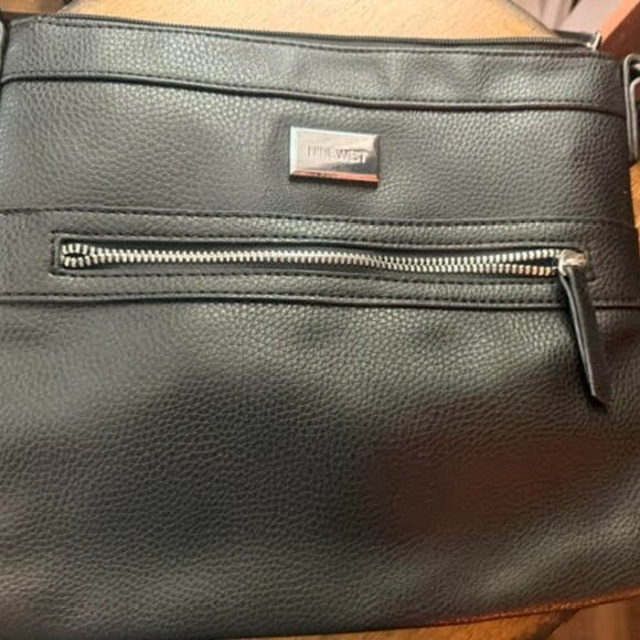 Nine West Coralia Sure Springs Sling Bag Black Leather Adjustable Crossbody Bag - Picture 1 of 8
